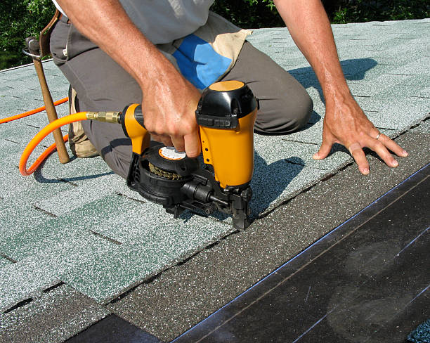 Quick and Trustworthy Emergency Roof Repair Services in Lake Camelot, WI